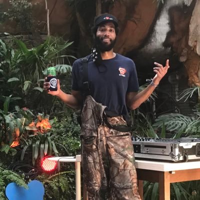 KingTvanMerica's profile picture. Empowering creatives with tech 💻, Wordsmith, music producer, sound enginear. “R4M” #17 on Apple Music HipHop NL