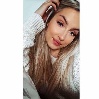 JoannaWozniak00's profile picture. 21. 👑