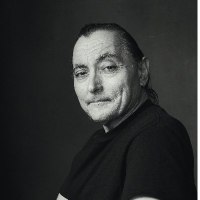 https://t.co/79jBvT22MB
married Actor Director Producer Teacher DETOURS and SURVIVING FAMILY movies
President GIAA liberal, PC Mark Veltman