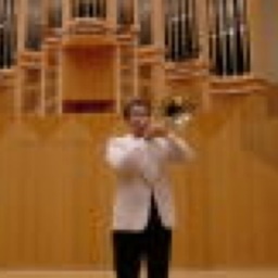 香川のアマチュアBassTrombone奏者です。 ユーロブレンドボーンズというトロンボーンカルテットやってます。 某市役所吹奏楽団、高松交響楽団ほかに所属しています。