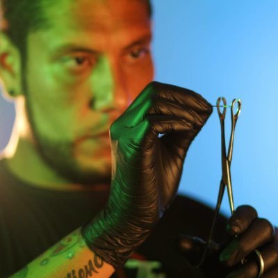 manupiercer's profile picture. Piercer & body mod.