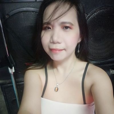 eileen_villamil's profile picture. 