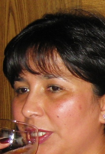 Hija de Dios, fiel esposa, artesana del jabón, apasionada, colérica, soñadora, amante de la vida.