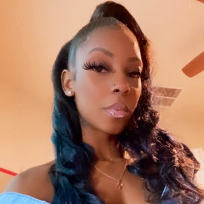 TWENTYONE 🥂, BLESSED🥰, 3/9 🎉♓️🎊 Instagram: Ayooslimxx_
