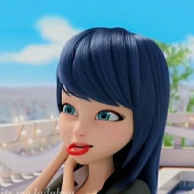 hi it's me marinette 
how are you all
i like fashion design