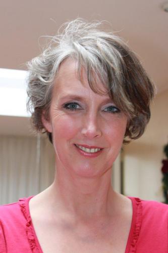 CaDeurtje's profile picture. Tekstschrijver/journalist, vrouw van 1, moeder van 4, voetbaltrainer, hockeyliefhebber, actieve duizendpoot, altijd bezig, altijd nieuwsgierig.