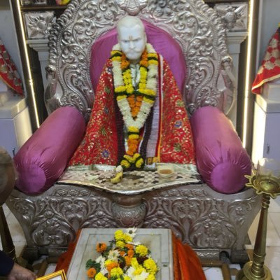 सदगुरु राम मारुती महाराज समाधी मंदिर कल्याण,महाराष्ट्र येथे आहे. महाराजांनी 102 वर्षांपूर्वी समाधी घेतली. दर वर्षी पितृ पक्षामध्ये महाराजांचा समाधी उत्सव होतो