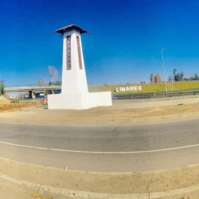 linares_xxx's profile picture. 