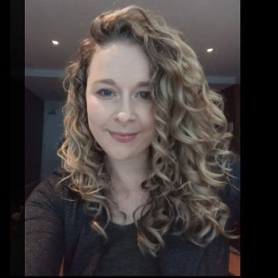 YA literature researcher & writer. Education Development Lead. She/her 🌈 Researches gender, sexuality, feminism, queer lit, fairy tales, & paranormal lit.
