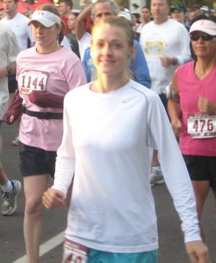 I am a blogger, fitness enthusiast, runner, yogini, healthy eater, and going to acupuncture school!