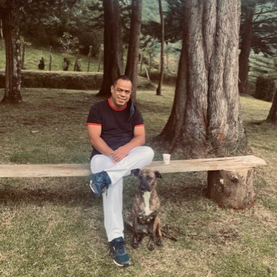 caortizvelez1's profile picture. Emprendedor y muy soñador!