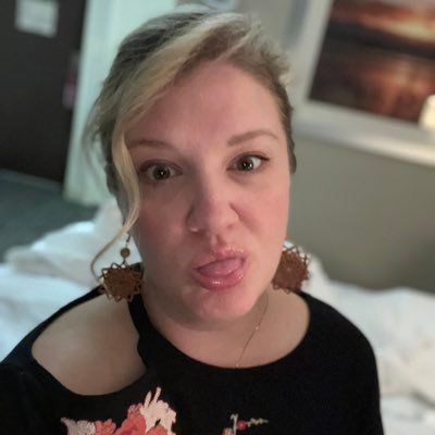 Alison989Alison's profile picture. Be funny or buzz off. Witty banter is a special kind of intimacy.