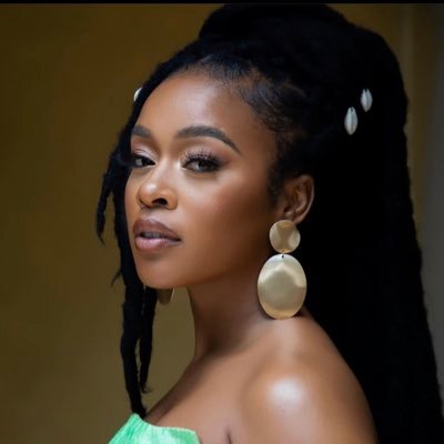 NomzamoMbatha Profile Picture