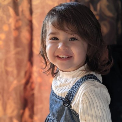 threesetsoffeet's profile picture. Our little British Bengali family. 
Lily's agency - Bonnie & Betty 
Modelled for Disney, NEXT and Primark
Instagram- minibeemodel