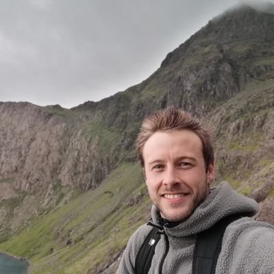 Ex-Aviation professional at Boeing. Jack of all trades vet sportsman and coach who is embarking on a career in P.E teaching at Oriel School. 🌍👨🌾👨🍳🎭