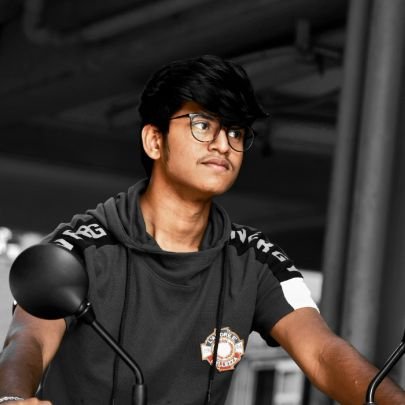 Tech maniac | Selenophile 🌝 | he/him 🧟♂️ | Pisces 🐟 | Pugai padakkaran 📷