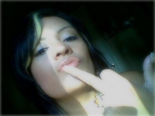 Coolest Cat on twitter, U will  LOVE me. I guarantee you ;) #TeamBlackBerry #TeamLipstick #Virgo #followback (sum restrictions may apply)