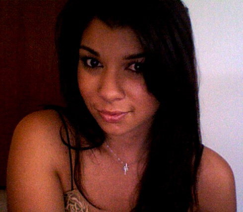 sarahhoku's profile picture. Make A Wish Volunteer. Animal Rescuer. Gypsetter. Sunshine Girl. Choose Love.