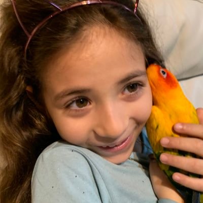 Vivie_Bella's profile picture. little girl thoughts of purity, love & silliness by me, Vivie B! Hot Topics: mom, dad, dog, cat, bird, showbiz, dolls, cars, books, art, & adventures! #talent