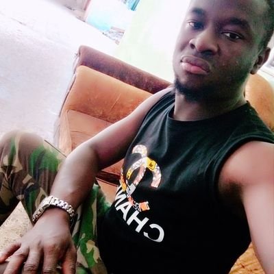 Martin93760535's profile picture. I'm an old person with my phone, please understand this and bear with me 😂😂