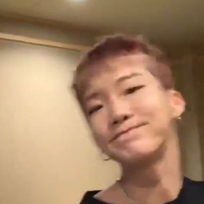 imyourcuiaway's profile picture. 