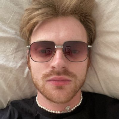 se você gosta de mim e quer saber a minha nova conta, leia a thread do fix