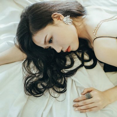 副業がうまくいきすぎちゃって脱サラして社長になっちゃったｗ副業で１００万円稼いじゃった✌自由気ままに生きてまーす😘こんな世の中だから困っている人のために👌ワタシのLINEトモダチになってくれたら１０万円のプレゼントを用意しています💕→https://t.co/i6IWT4MG2N