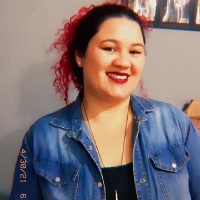 Raquelbarra2006's profile picture. Se na sociedade em que eu vivo há pessoas sem comida na mesa, a humanidade que habita em mim, não terá paz! Tudo é política, não esqueçam.