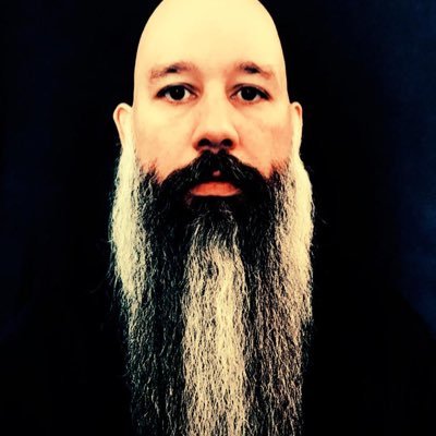 dleomil's profile picture. 