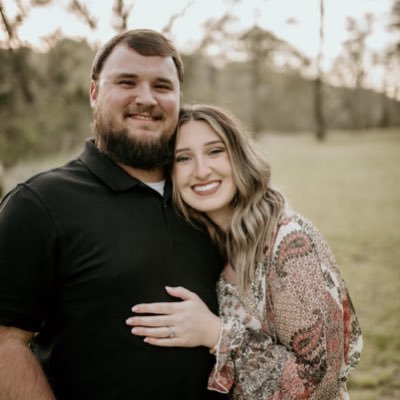 hubby lovin’, girl mama, jesus followin’ • go dawgs