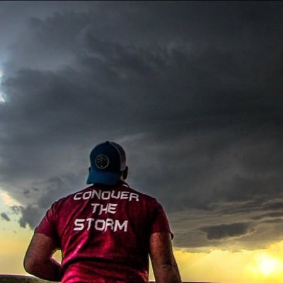 I'm a storm chaser/photographer who has a passion for all things weather. Conquering nature's most powerful and extreme weather is what I do.