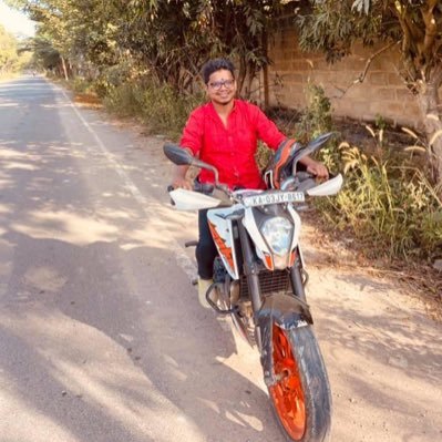 anandappu606's profile picture. 