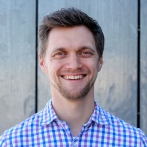 Partner to @raisingactivist, Dad of five, Engineering Leadership @weareandros, prev @branchingminds @collectiveidea (he/him)