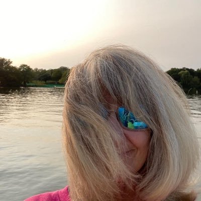 OneRebelRebel's profile picture. Born a Michigander. Retired a cheesehead. Writer. Live the life you want. You only get one. Your choice, no one else's. 💙🇺🇸