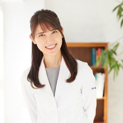 内科・皮膚科医💉 医師の立場から美容と健康を追求し 美しく生きるためのヒントを発信します✨