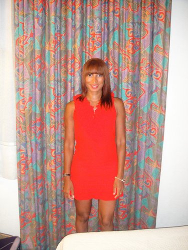 I'm Chanel. I'm a Scientist at the mo. I love spending time with my family and friends. The weekends are my fave time in the week!!