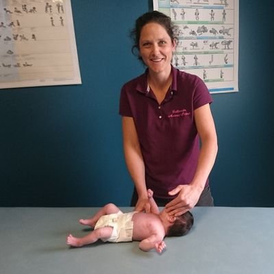 Masseur-Kinésithérapeute, Rééducation Pédiatrique, Association Ékipé Médical Recherche, pour apprendre la vie en la soignant. #associationvojtafrance.