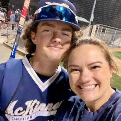 DianeGerardis's profile picture. Christian, Wife, Mommy, Registered Nurse