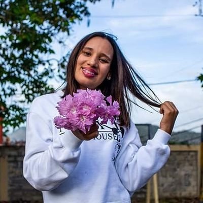 laprincesswy's profile picture. Nunca fue el destino.
Siempre fue Dios.