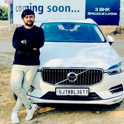 👨‍🎓THINK 🤷‍♂️DIFFERENT ⌚ TRY DIFFERENT 🤔