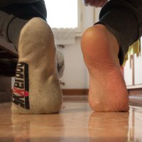 Malefeetlover83 (@malefeetlover83) 's Twitter Profile
