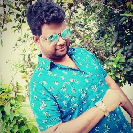 👉Am 90's Kid's🥰🤩
👉Love & Love Only❤️💞👩❤️👨
👉Love Makes Life beautiful👩❤️👨💏🕺💃
👉Car&Bike Lover🚗🏍️❤️
👉My Speed in Car1️⃣4️⃣0️⃣🚗🛣️🚓