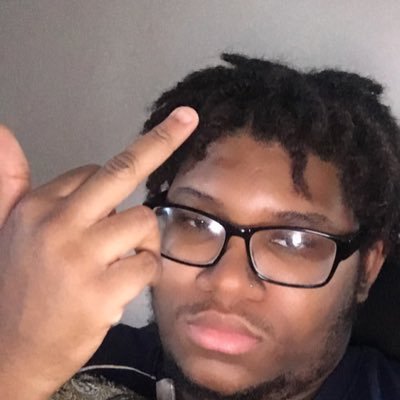 hunchohunchofoe's profile picture. I’m 19 from Chicago but i stay in stl