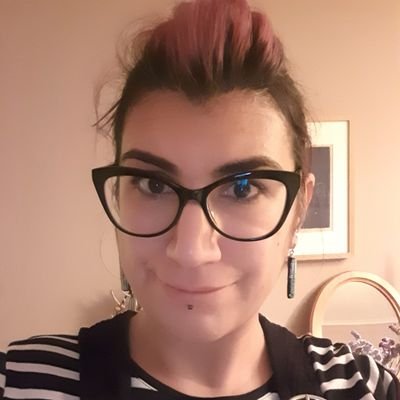 SaraWallace_UK's profile picture. Heavy metal, art, book and wine lover