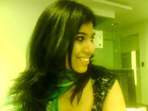 jhinie's profile picture. 