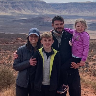 esmit24's profile picture. Hi I'm Eric