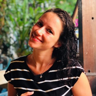 Ich komme aus 📍München Bin Mama von zwei Jungs 💙 und Produkttesterin👩🏻 besucht gern mein Instagram Profil und folgt mir 😉