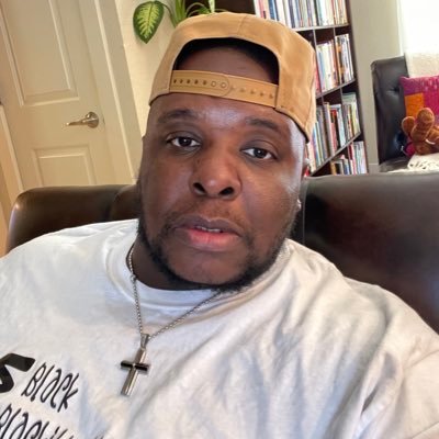Fuck a bio, I’m here to laugh!! IG: 1MauriceWood ♉️