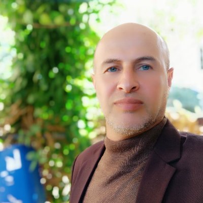 ناشط في العمل الخيري.. نائب رئيس فريق روافد الخير(غزة-فلسطين)
بيت لاهيا - خريج تنمية اجتماعية
محاضر في كلية الدعوة الإسلامية - غزة.وتس أب 00972597506183