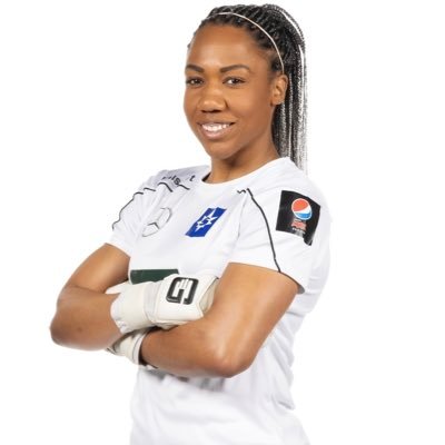 VEGAN 🌱Professional Footballer 🇮🇸. Guyana Women’s National Team 🇬🇾. MANCHESTER UNITED. #mufc